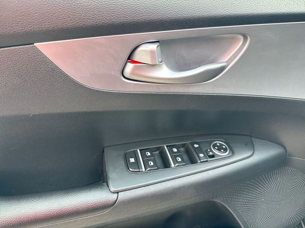 2022 Kia Forte FE
