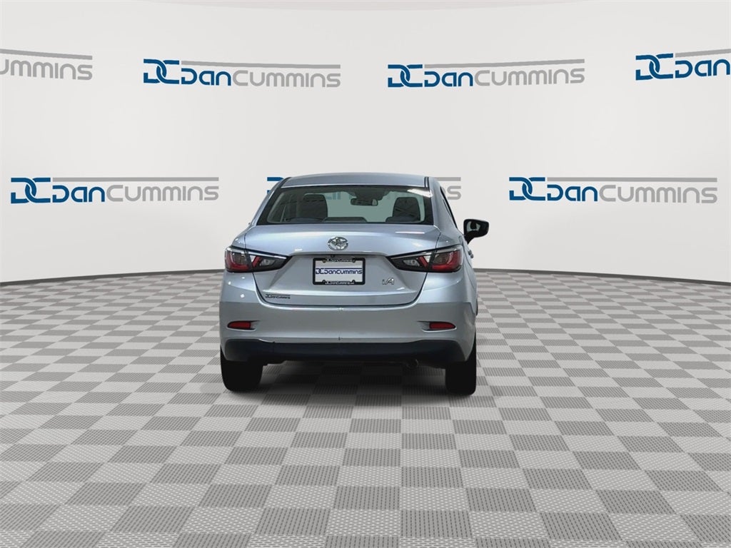 2017 Toyota Yaris iA Base