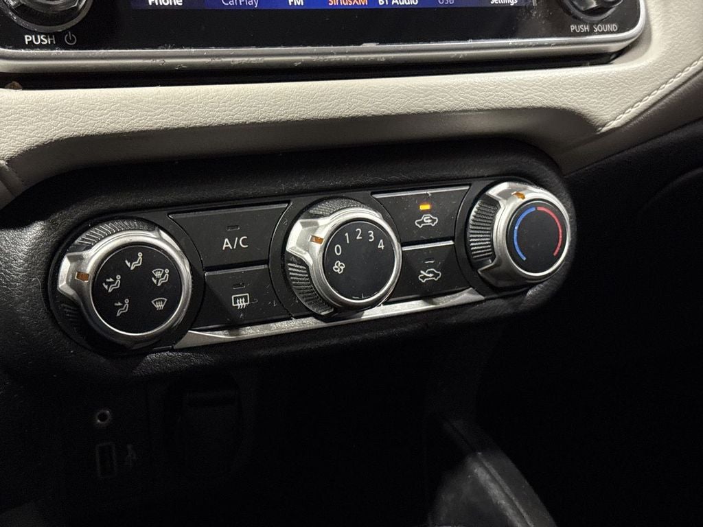 2021 Nissan Versa 1.6 SV