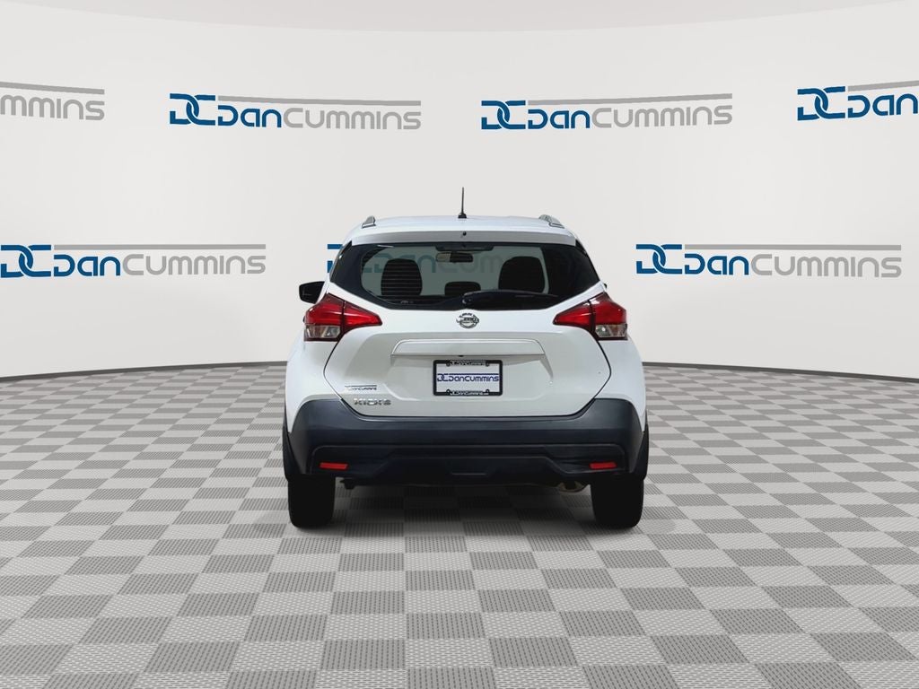 2018 Nissan Kicks S
