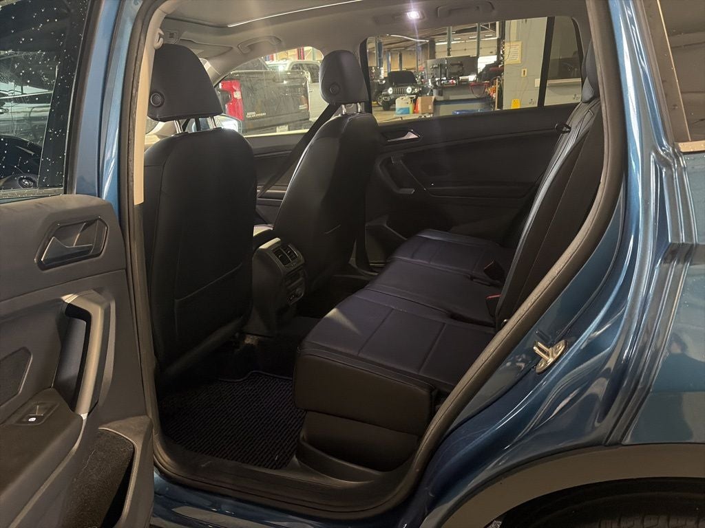 2018 Volkswagen Tiguan Base