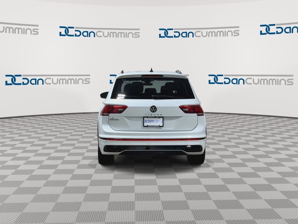 2023 Volkswagen Tiguan 2.0T SE R-Line Black