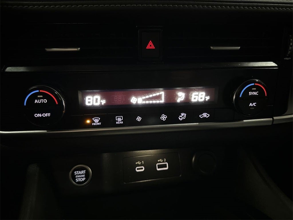 2022 Nissan Rogue SV