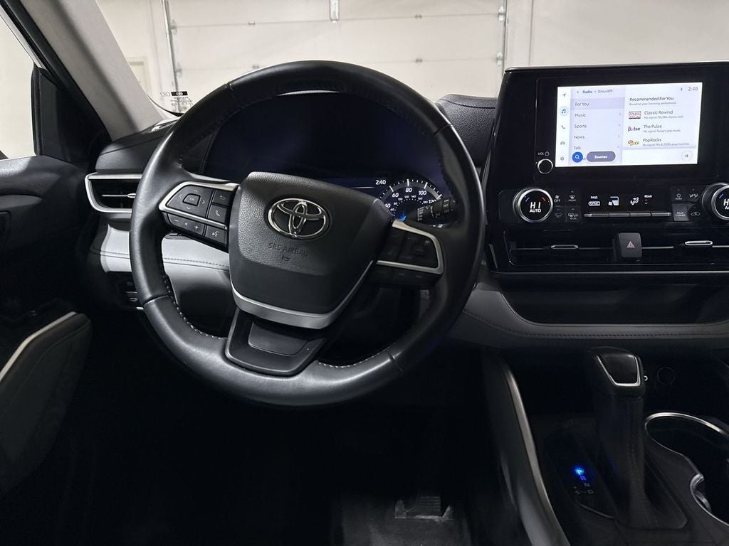 2023 Toyota Highlander Hybrid LE