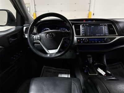 2019 Toyota Highlander Base