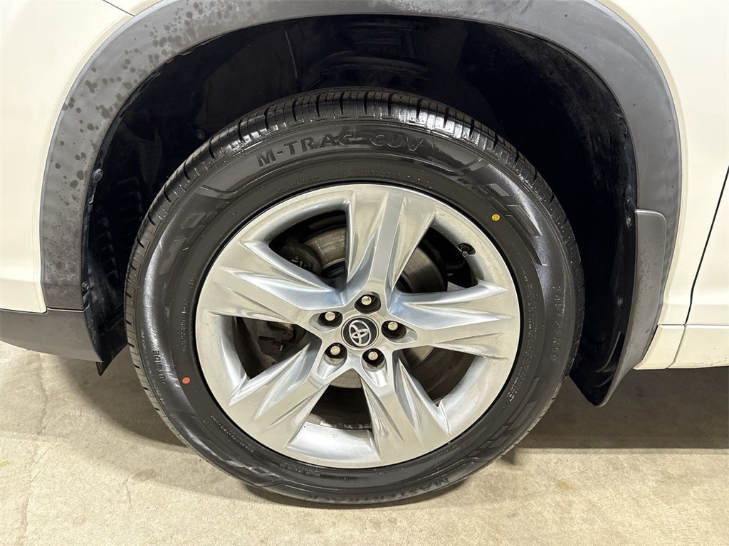 2019 Toyota Highlander Base