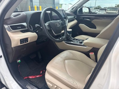 2020 Toyota Highlander Platinum