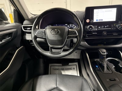 2024 Toyota Highlander LE