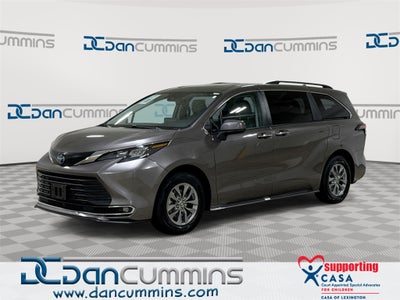 2024 Toyota Sienna XLE