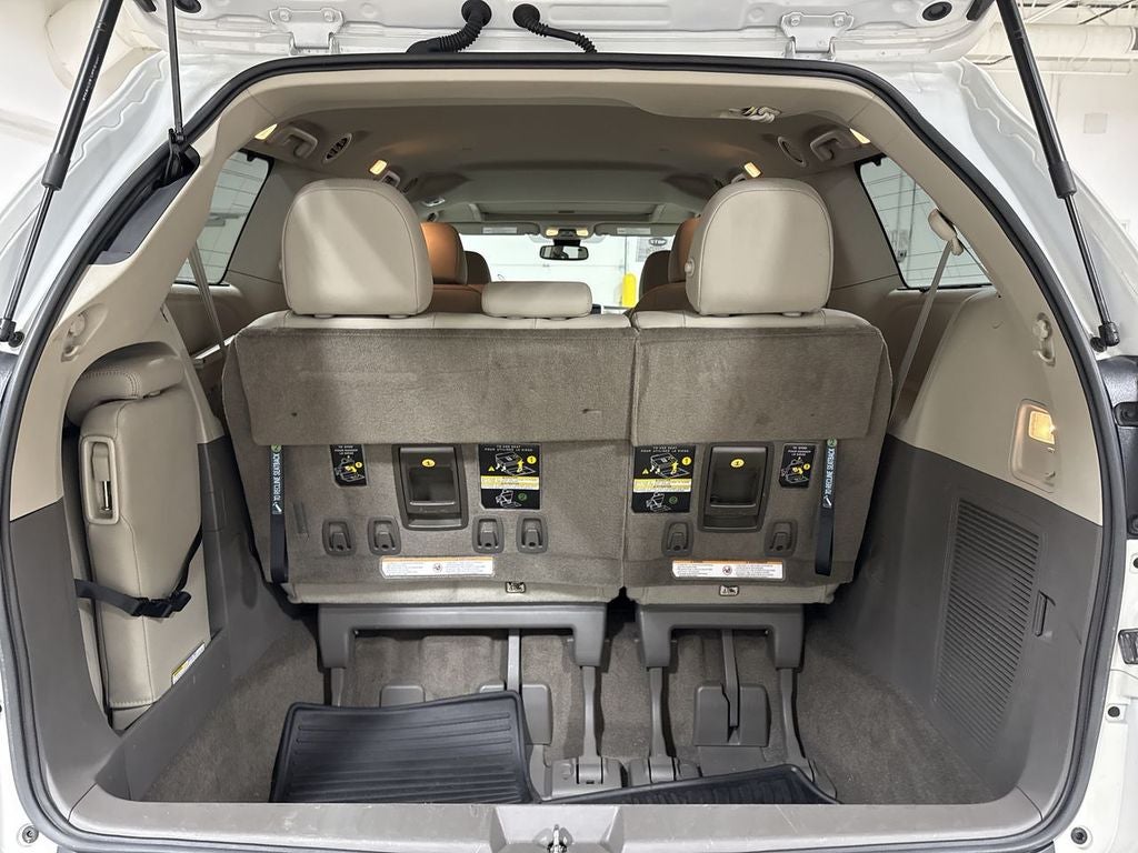 2018 Toyota Sienna XLE