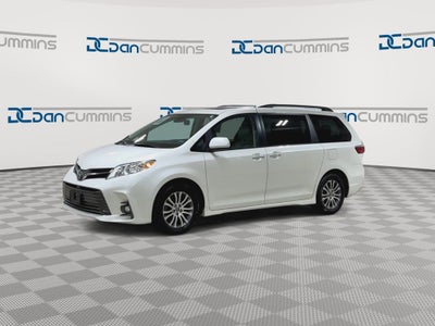 2018 Toyota Sienna XLE