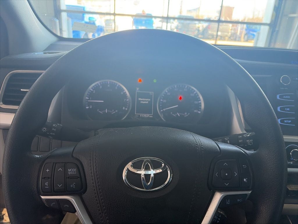 2019 Toyota Highlander LE