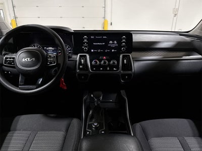2023 Kia Sorento LX