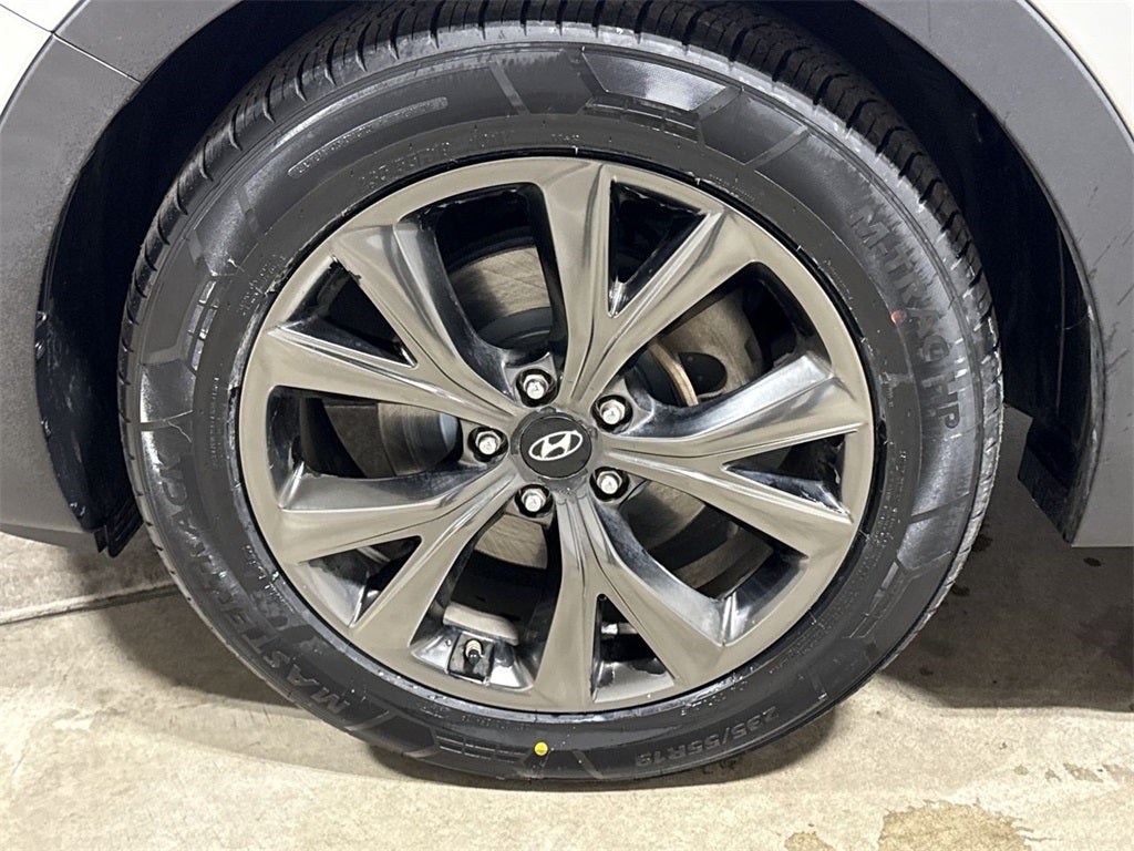 2017 Hyundai Santa Fe Sport 2.0T Ultimate