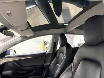 2022 Tesla Model 3 Base