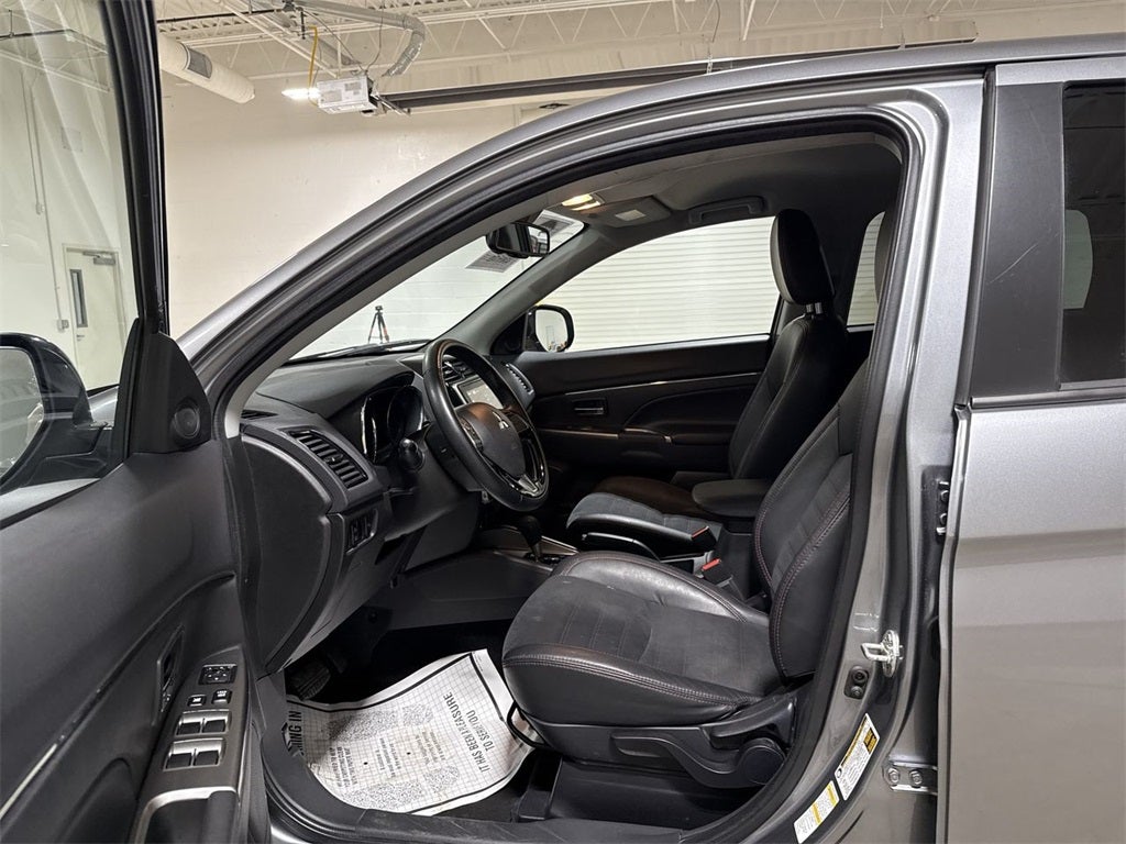 2024 Mitsubishi Outlander Sport 2.0 ES