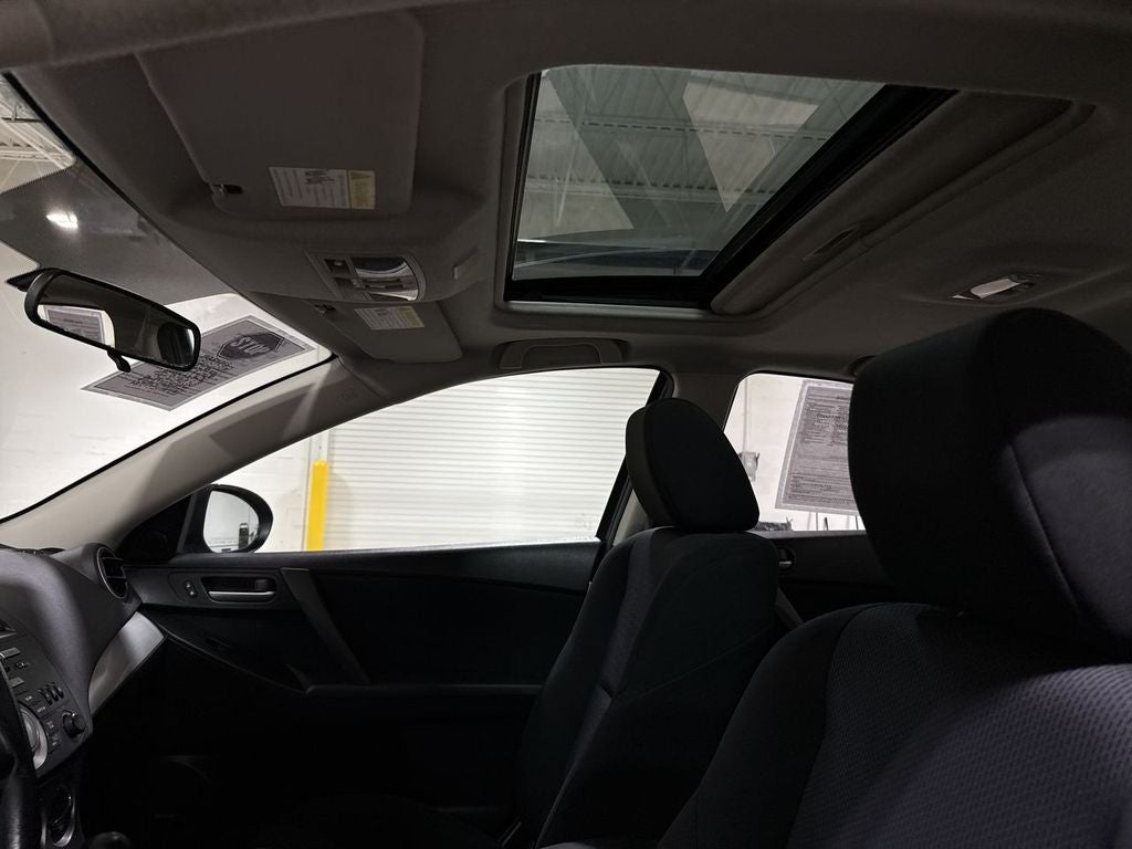 2011 Mazda Mazda3 i Touring