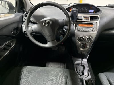 2012 Toyota Yaris Base