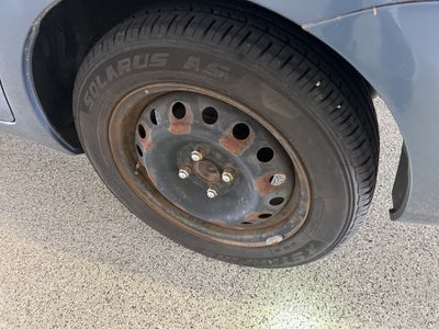 2012 Toyota Yaris Base