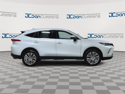 2024 Toyota Venza XLE