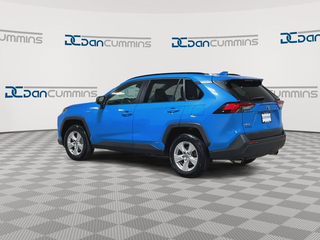 2020 Toyota RAV4 Hybrid LE