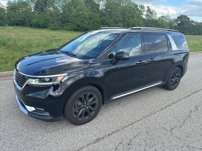 2022 Kia Carnival SX