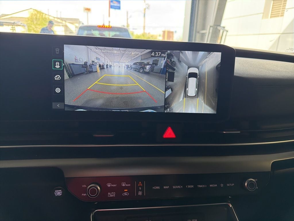 2025 Kia Carnival Hybrid SX