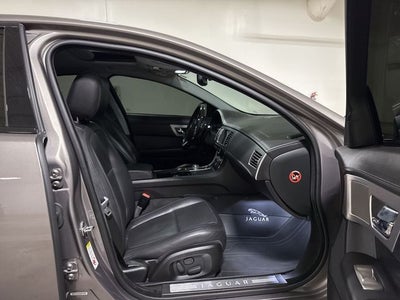 2011 Jaguar XF Premium