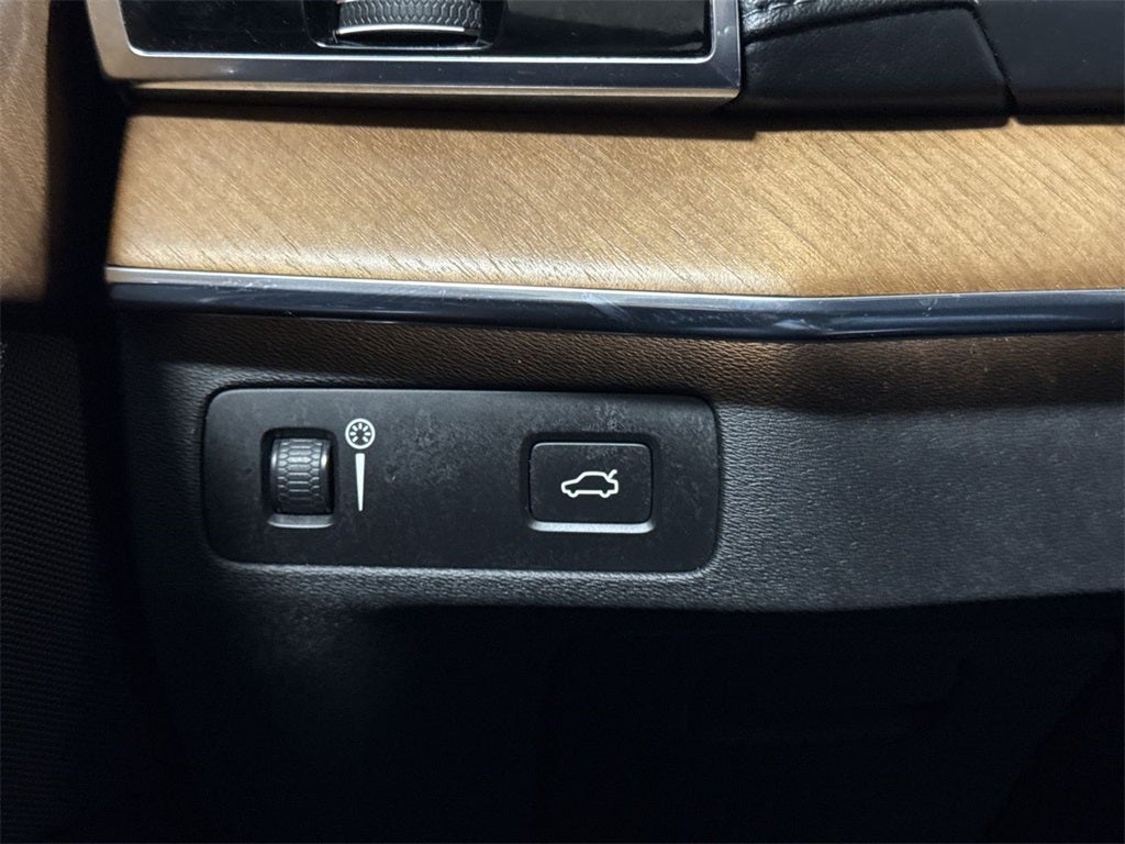 2017 Volvo XC90 T6 Inscription