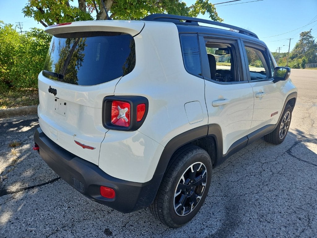 2023 Jeep Renegade Trailhawk