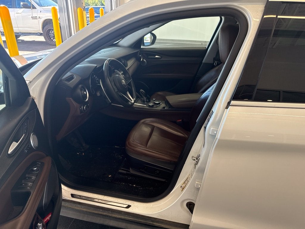 2018 Alfa Romeo Stelvio Ti
