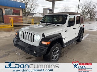 2020 Jeep Wrangler Black and Tan
