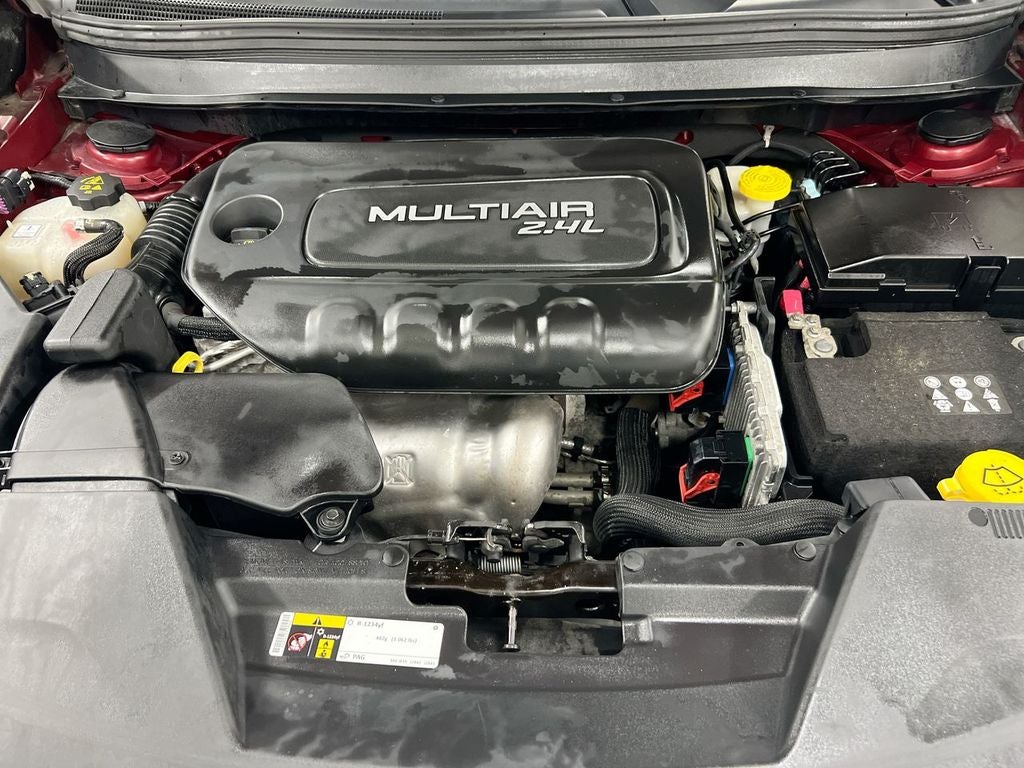 2016 Jeep Cherokee Sport