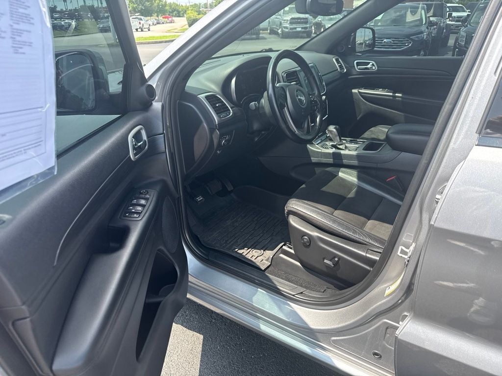 2020 Jeep Grand Cherokee Altitude