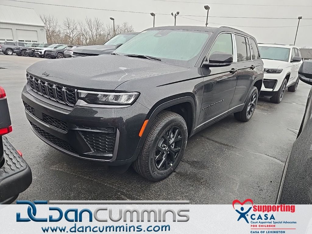 2026 Jeep Grand Cherokee Laredo