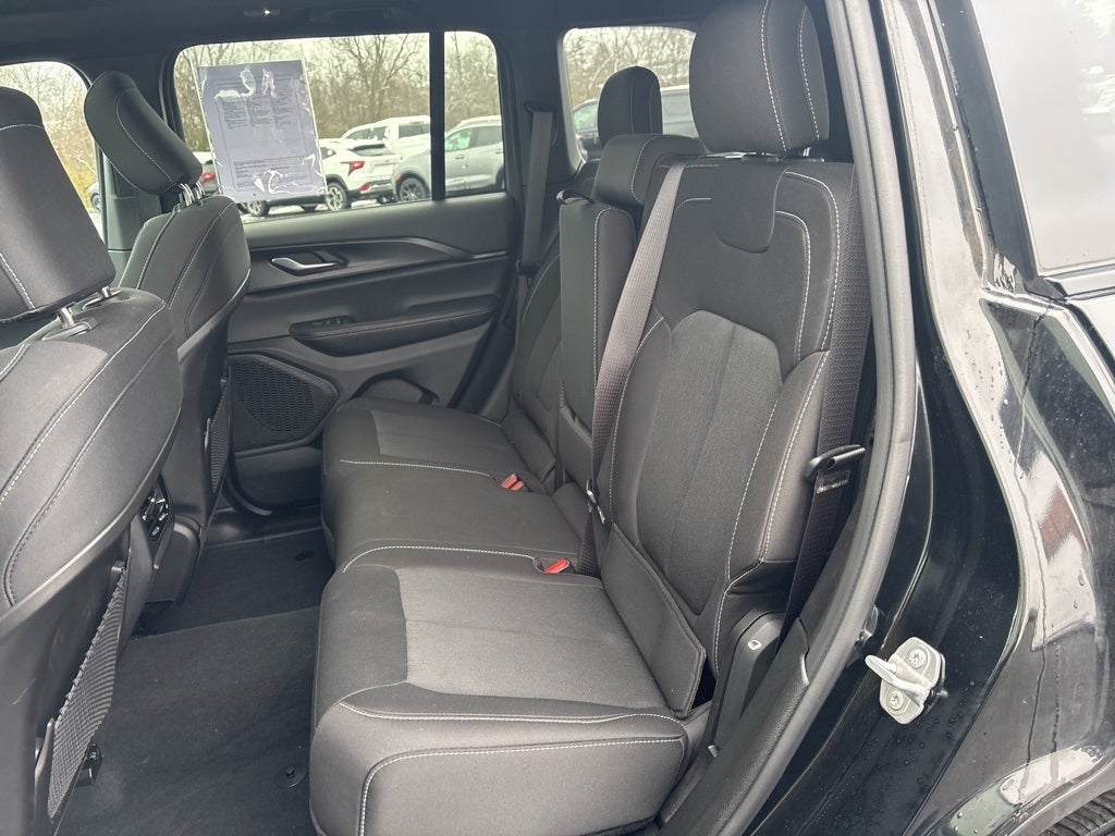 2024 Jeep Grand Cherokee Laredo X