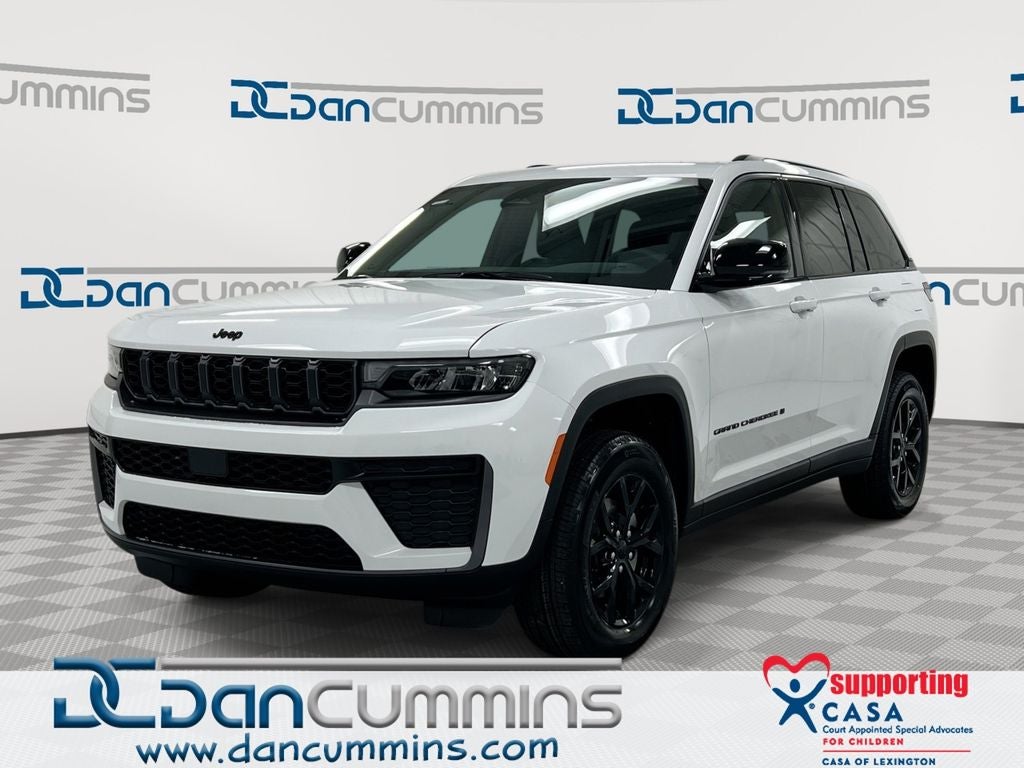 2026 Jeep Grand Cherokee Laredo