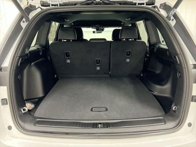 2026 Jeep Grand Cherokee Altitude