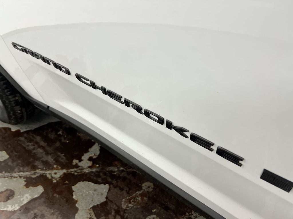 2026 Jeep Grand Cherokee Laredo