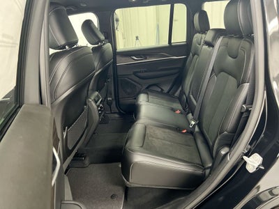 2026 Jeep Grand Cherokee Altitude