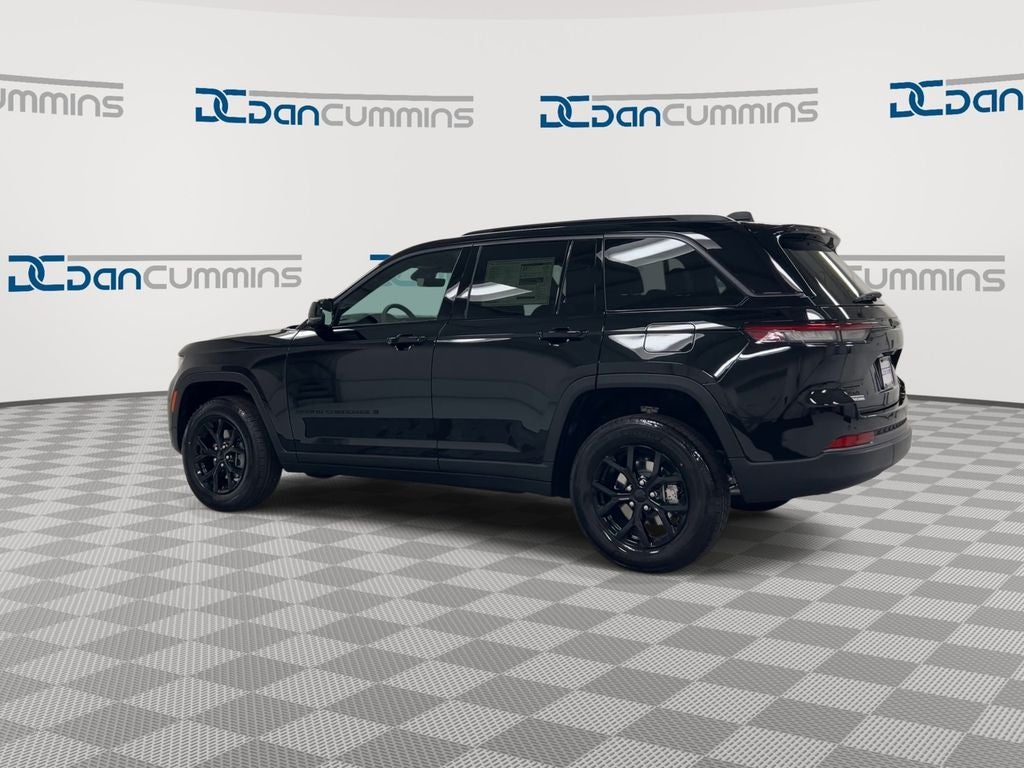 2026 Jeep Grand Cherokee Altitude