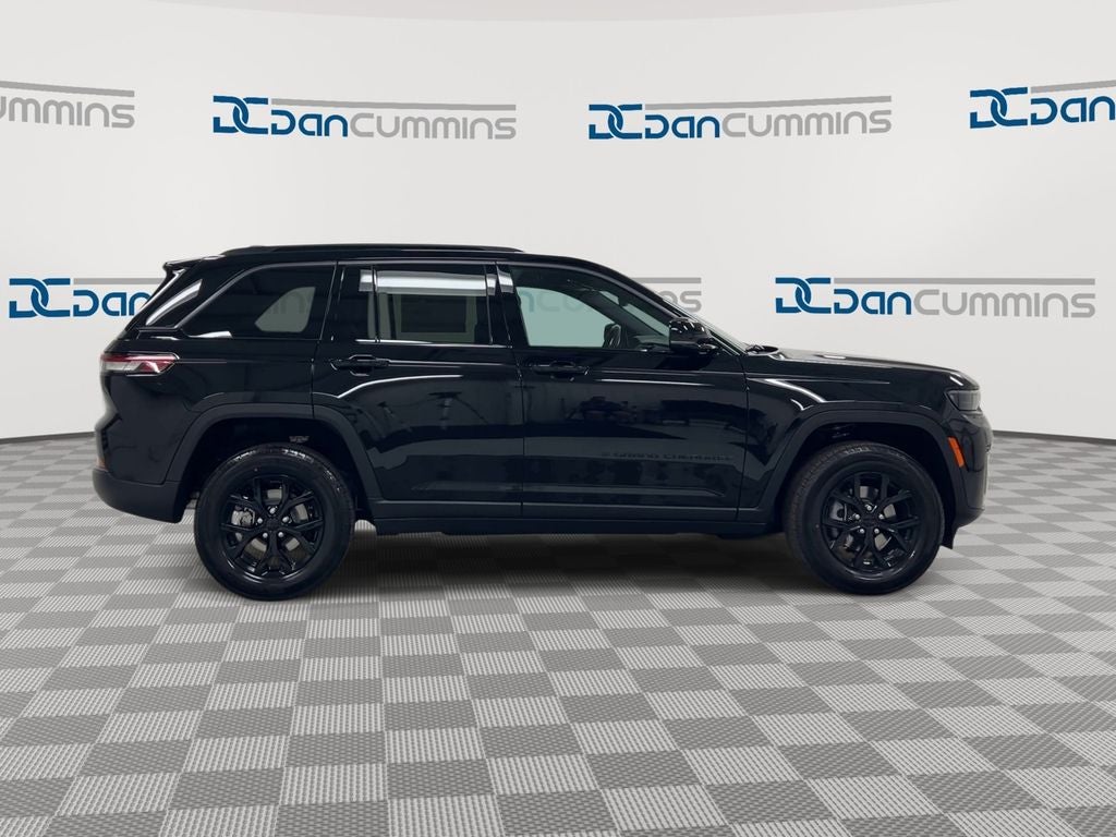 2026 Jeep Grand Cherokee Altitude