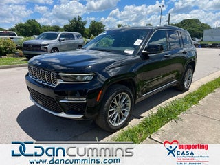 2023 Jeep Grand Cherokee Summit