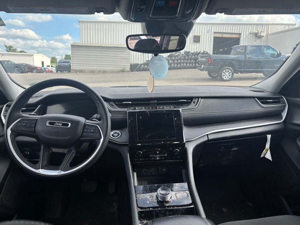 2023 Jeep Grand Cherokee L Laredo