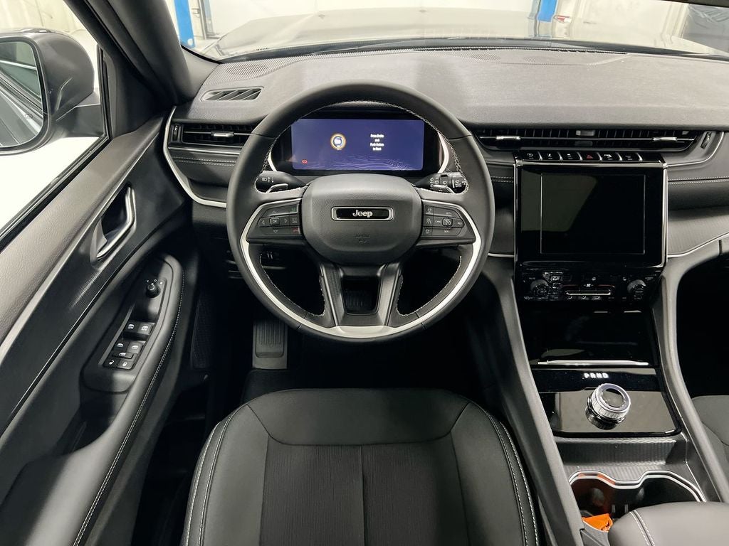 2026 Jeep Grand Cherokee L Laredo