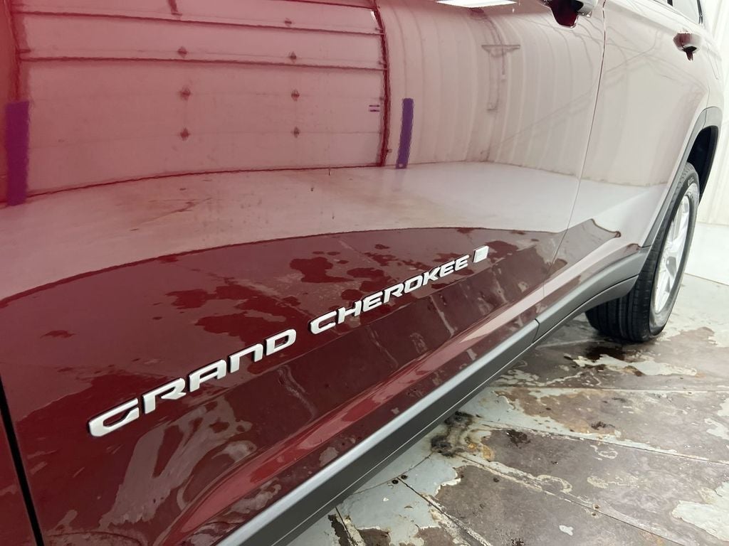 2026 Jeep Grand Cherokee L Laredo