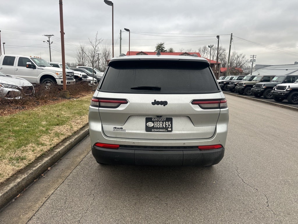 2023 Jeep Grand Cherokee L Altitude