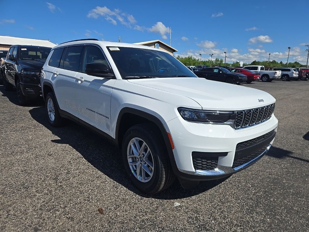 2026 Jeep Grand Cherokee L Laredo