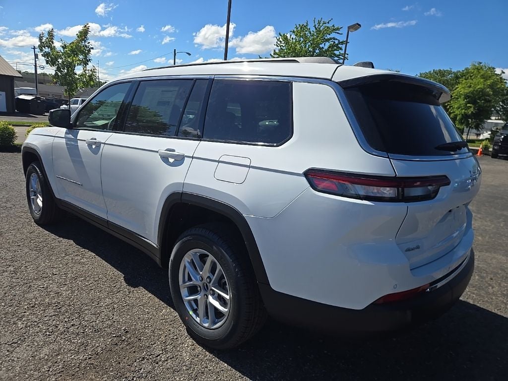 2026 Jeep Grand Cherokee L Laredo