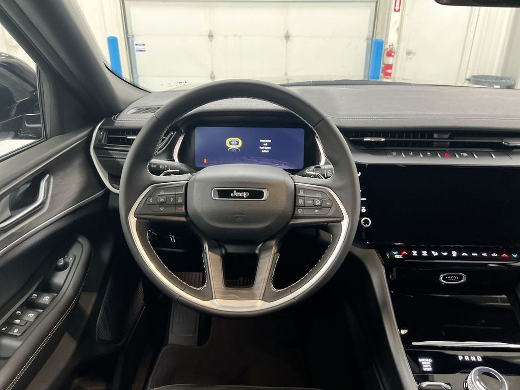 2026 Jeep Grand Cherokee L Laredo